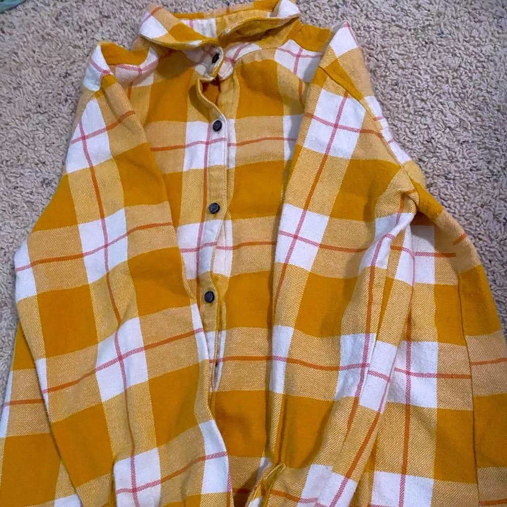 Old navy plaid yellow flannel